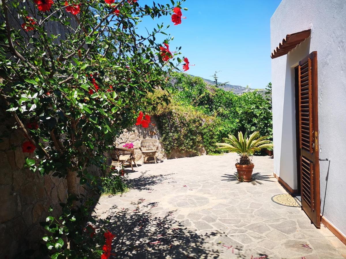 Villa Belvedere Lipari  Exterior photo